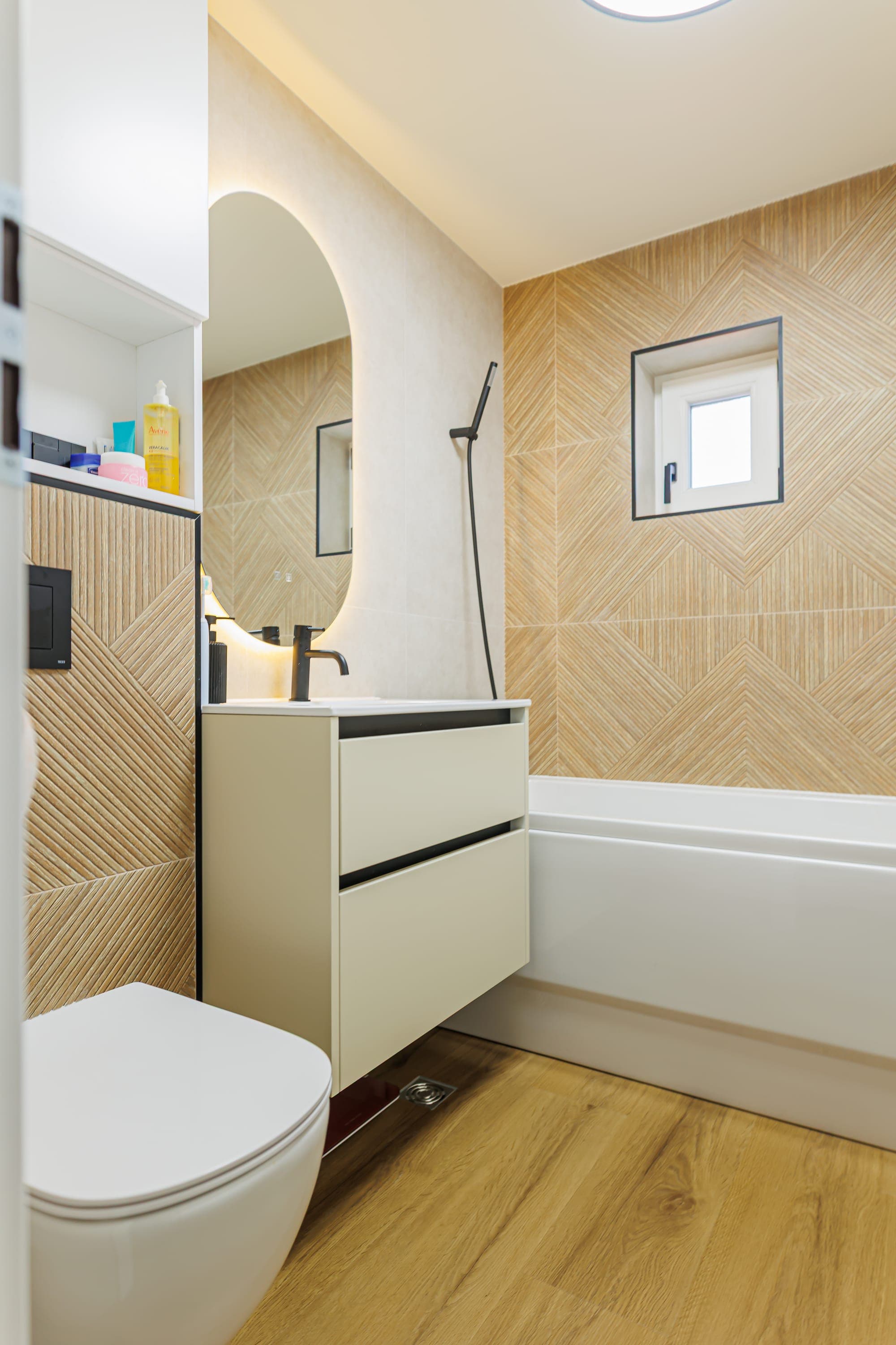 Imagine din proiectul Apartament 09, cadrul 15 din 19