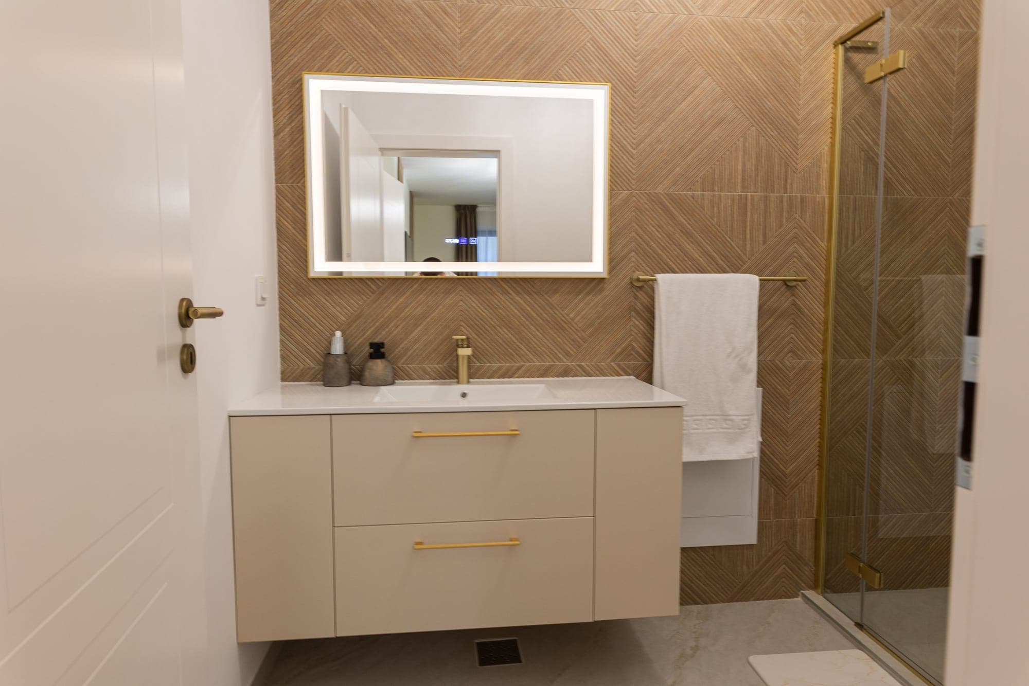 Imagine din proiectul Apartament A&L, cadrul 9 din 48