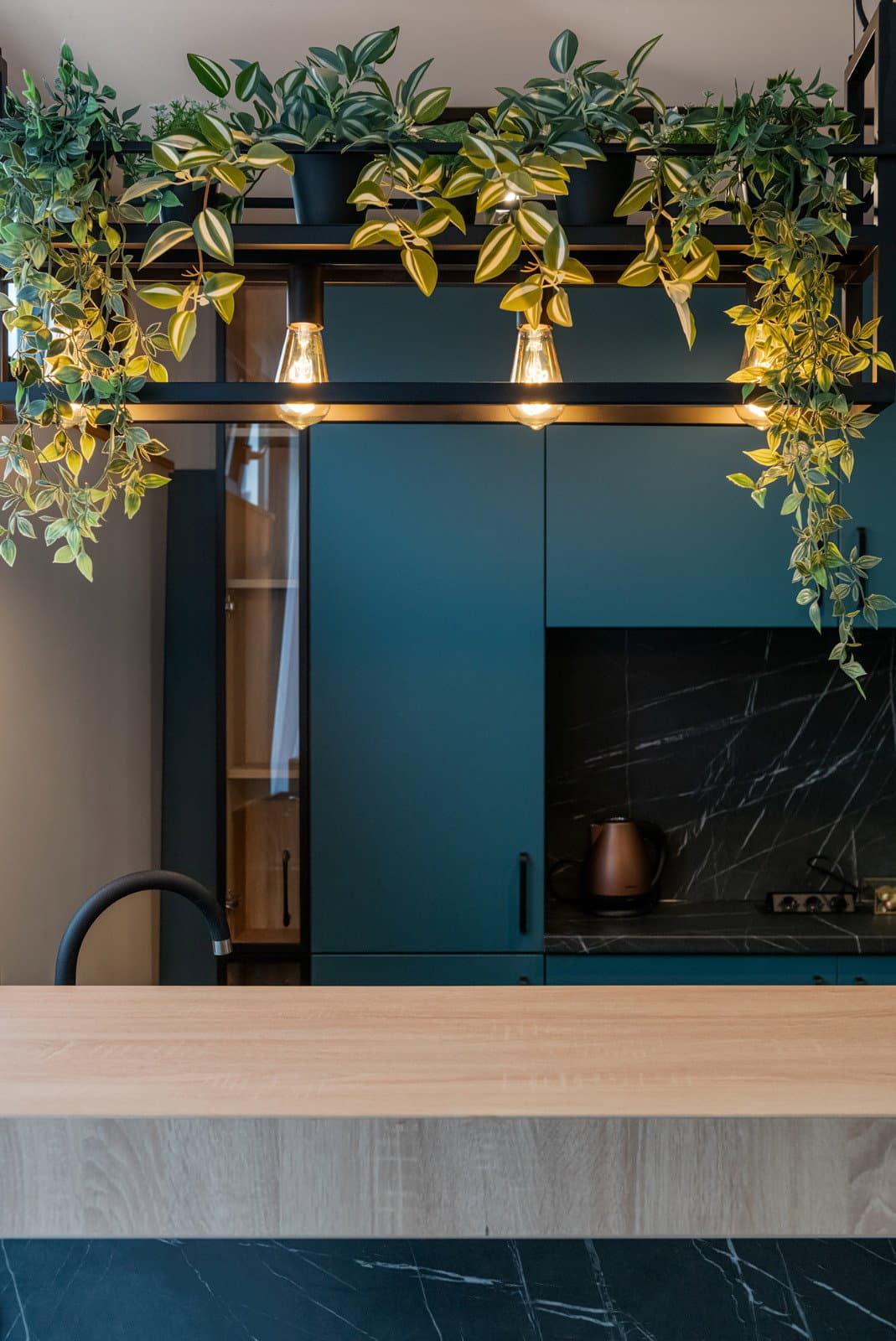 Imagine din proiectul Moon Apartment, cadrul 3 din 11