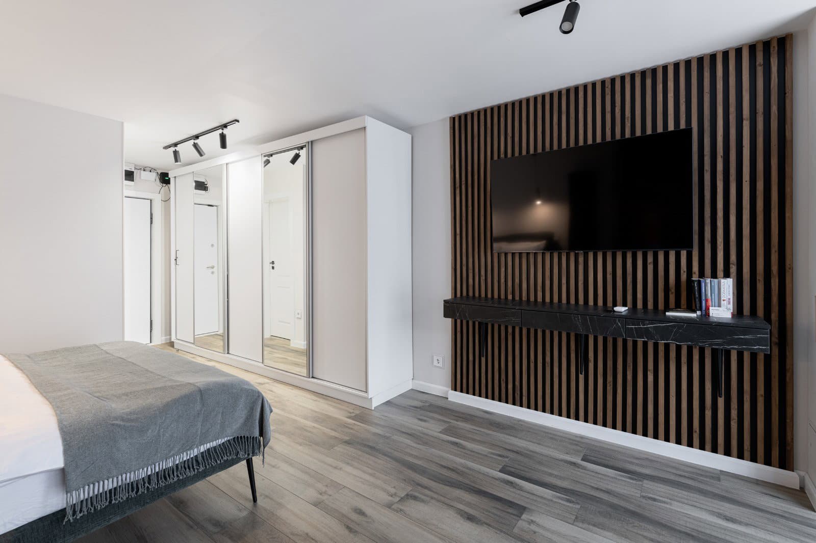 Imagine din proiectul Moon Apartment, cadrul 4 din 11