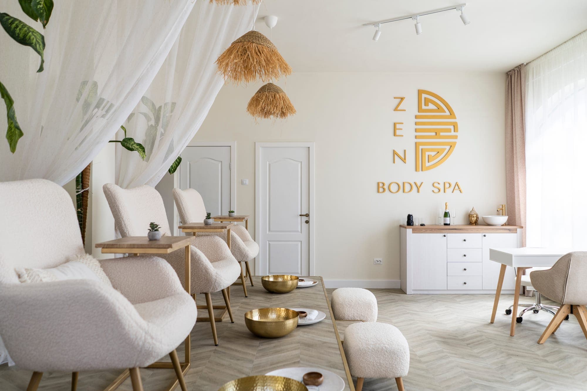 Imagine din proiectul Salon de tip SPA, cadrul 3 din 15