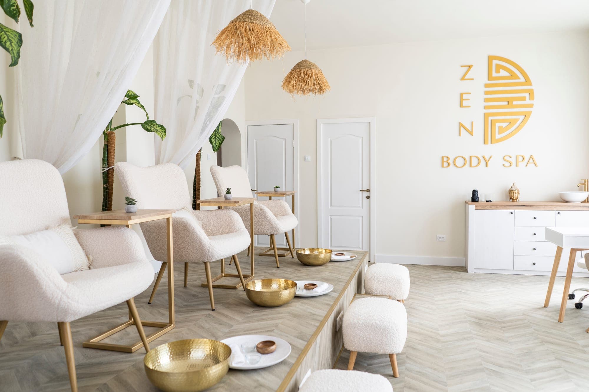 Imagine din proiectul Salon de tip SPA, cadrul 4 din 15