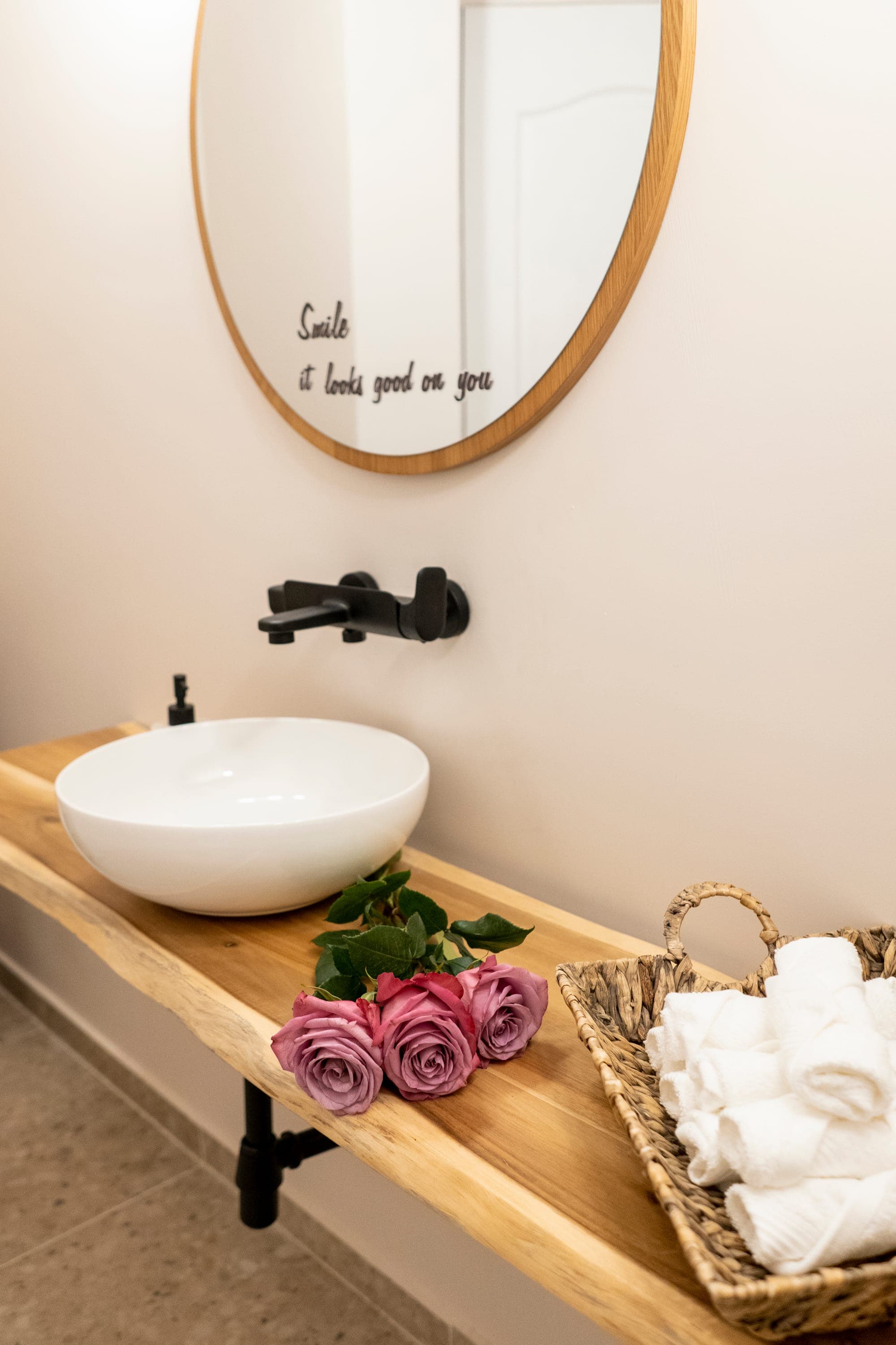 Imagine din proiectul Salon de tip SPA, cadrul 6 din 15